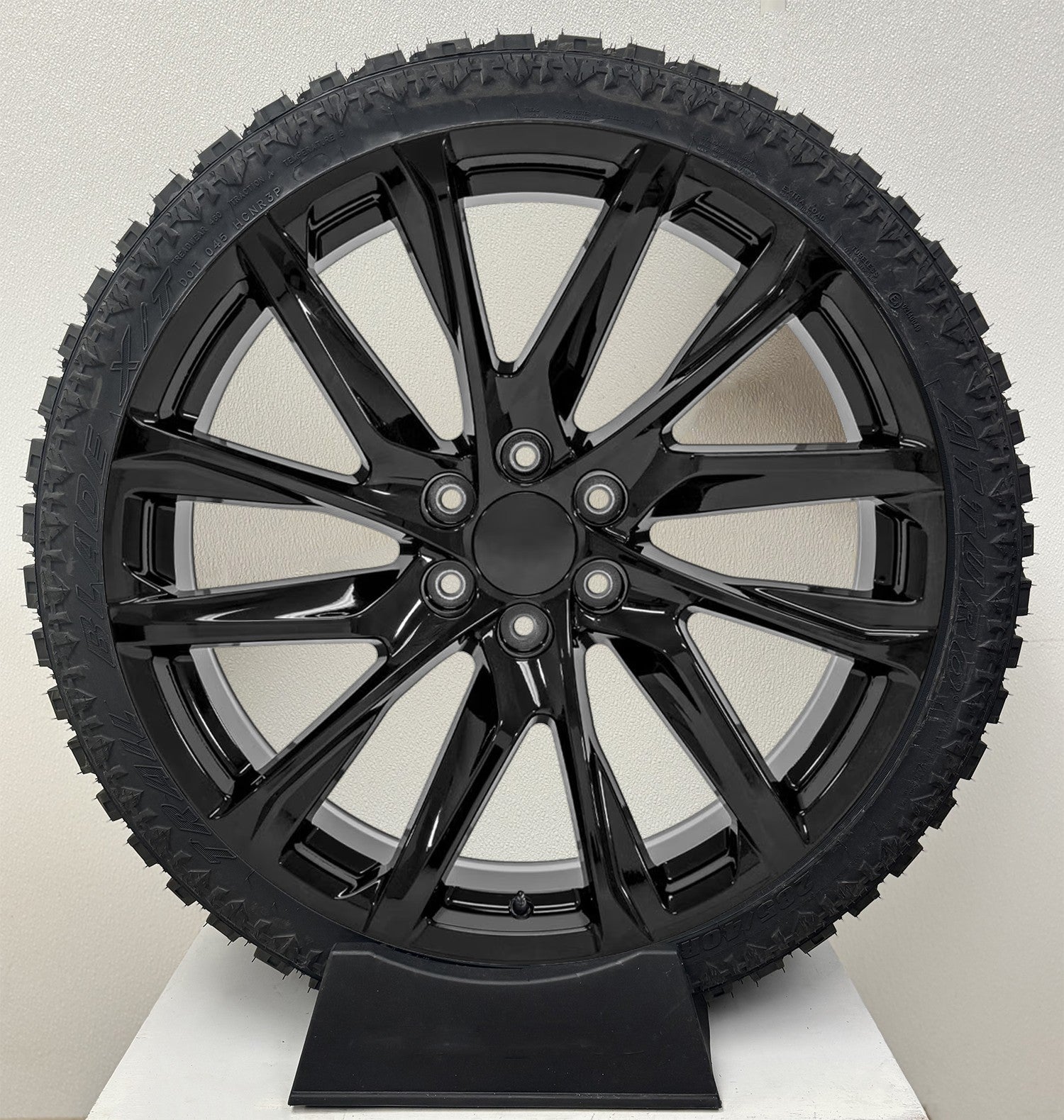 Gloss Black SSX 24" Wheels XT All Terrain Tires TPMS GMC Sierra Yukon Denali0