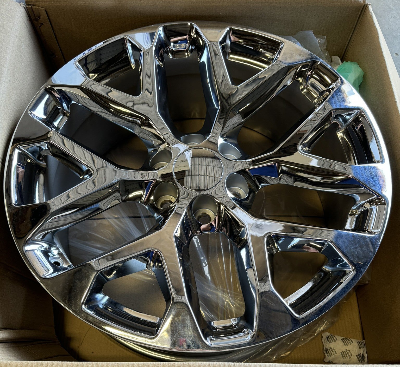 20" Chrome Snowflake NEW Wheels Goodyear AT Takeoff Tires TPMS GMC Sierra Yukon4