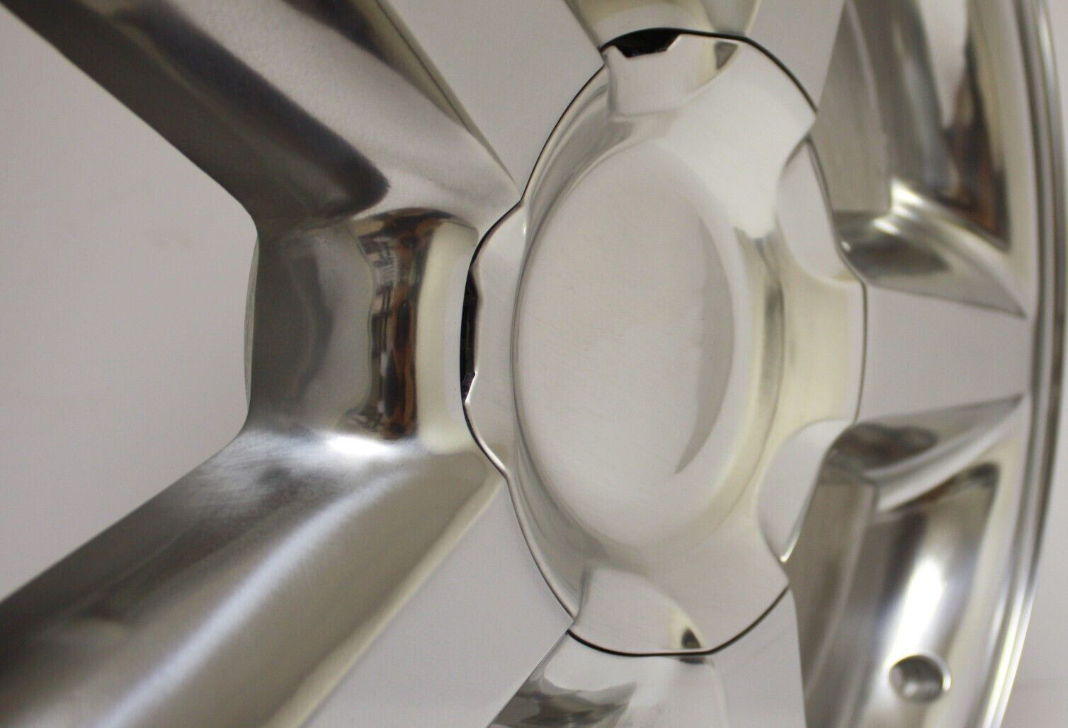 Chevy Silverado 1500 Suburban Tahoe Z71 Rims 20" LTZ Style Polished Wheels1