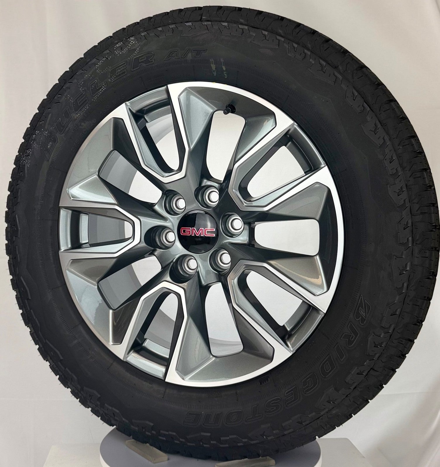 20" GMC Sierra Yukon Gunmetal OEM Wheels Bridgestone A/T Tires TPMS LUG NUTS4