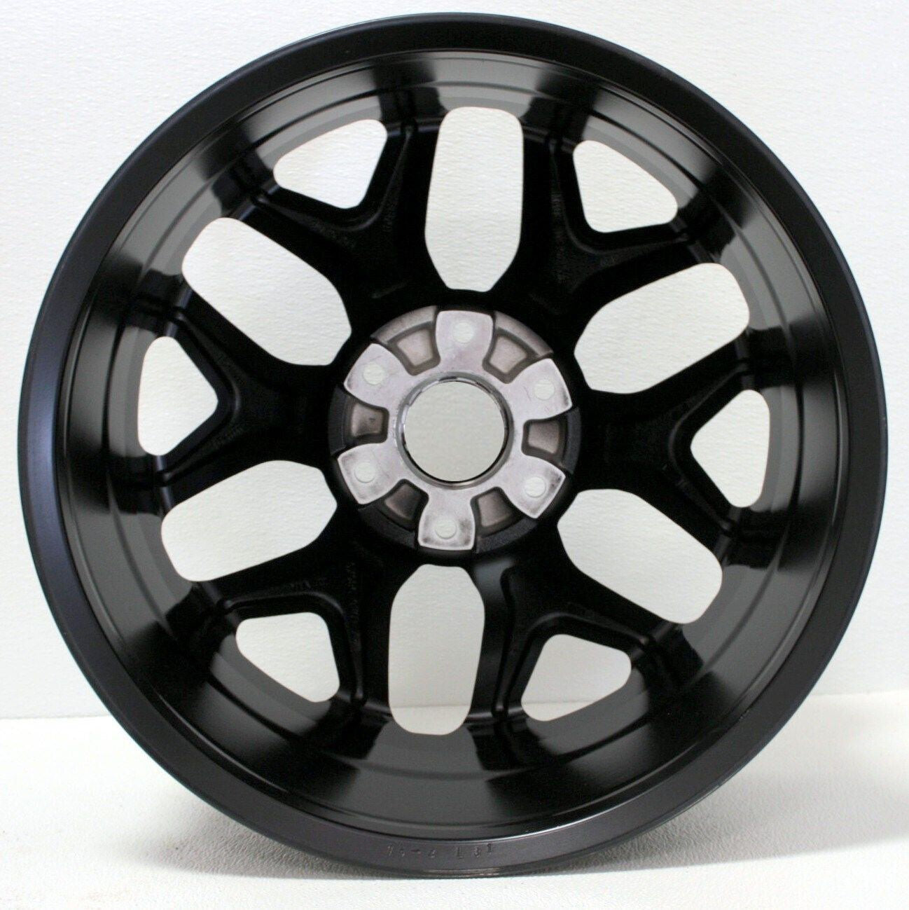 GMC 20" Black and Machine Snowflake Replica Wheels Rims for Sierra Yukon Denali2