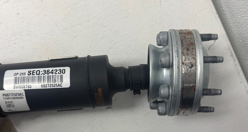 2018-2026 OEM Jeep Wrangler Drive Shaft 68272525AC New Takeoff2