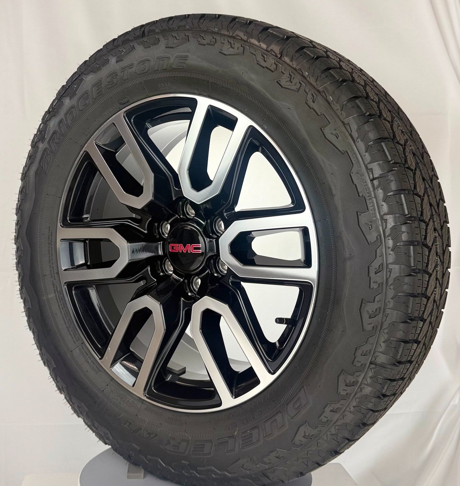 20" GMC Sierra Yukon Black And Machine AT4 OEM Wheels Bridgestone AT 275/60R202