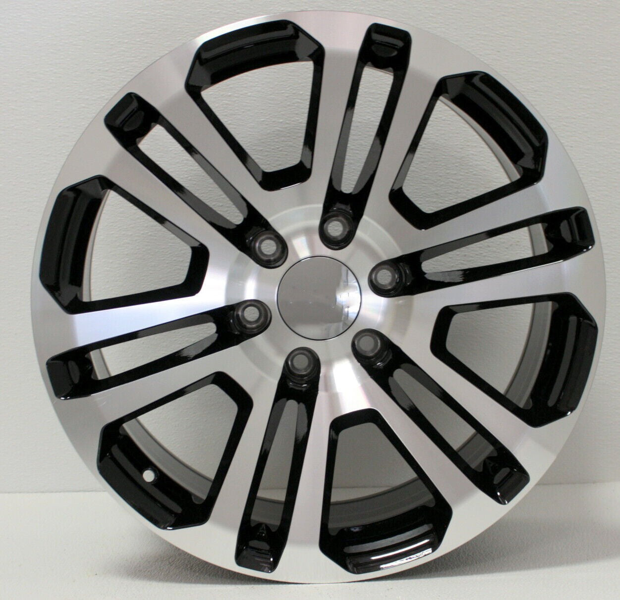 Chevy Silverado Tahoe Suburban 20" Black & Machine Split Spoke Wheels 2000-20261