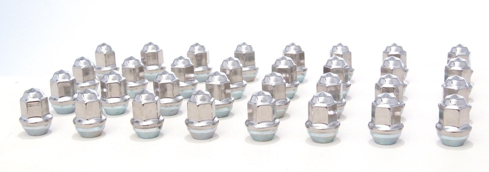 Set of 32 NEW 1/2"-20 Right Hand Thread Trailer Lug Nuts3