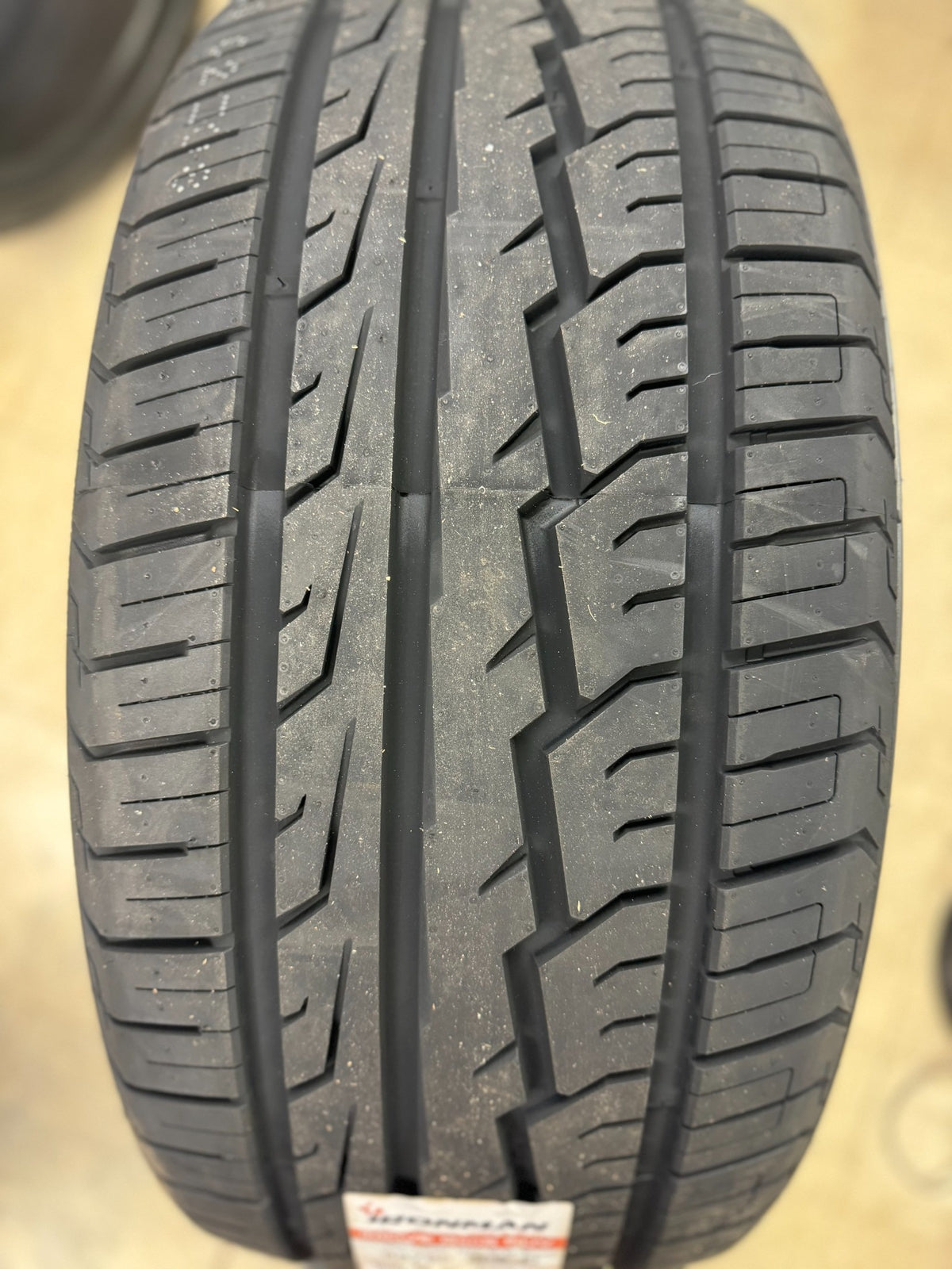 Black SSX 24" Wheels 295/35R24 Tires TPMS Escalade Tahoe Yukon Silverado Sierra2