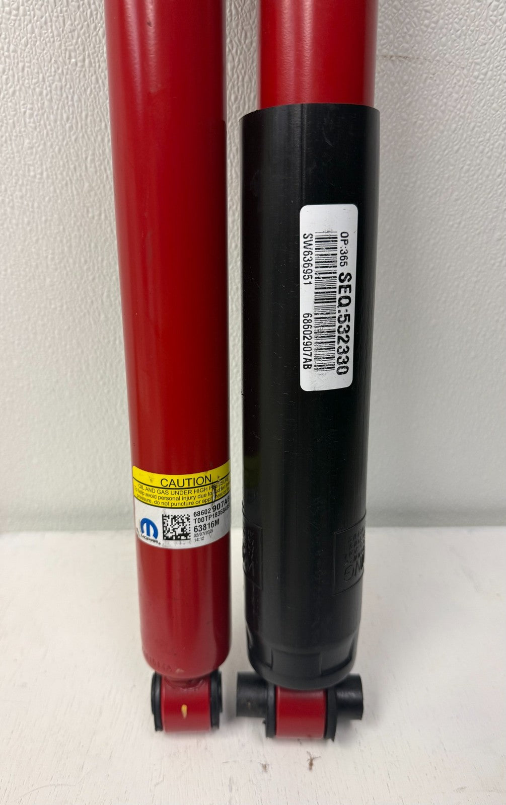 2018-2026 Jeep Wrangler Rubicon OEM Factory Takeoff Shocks Set 2 68602907AB4