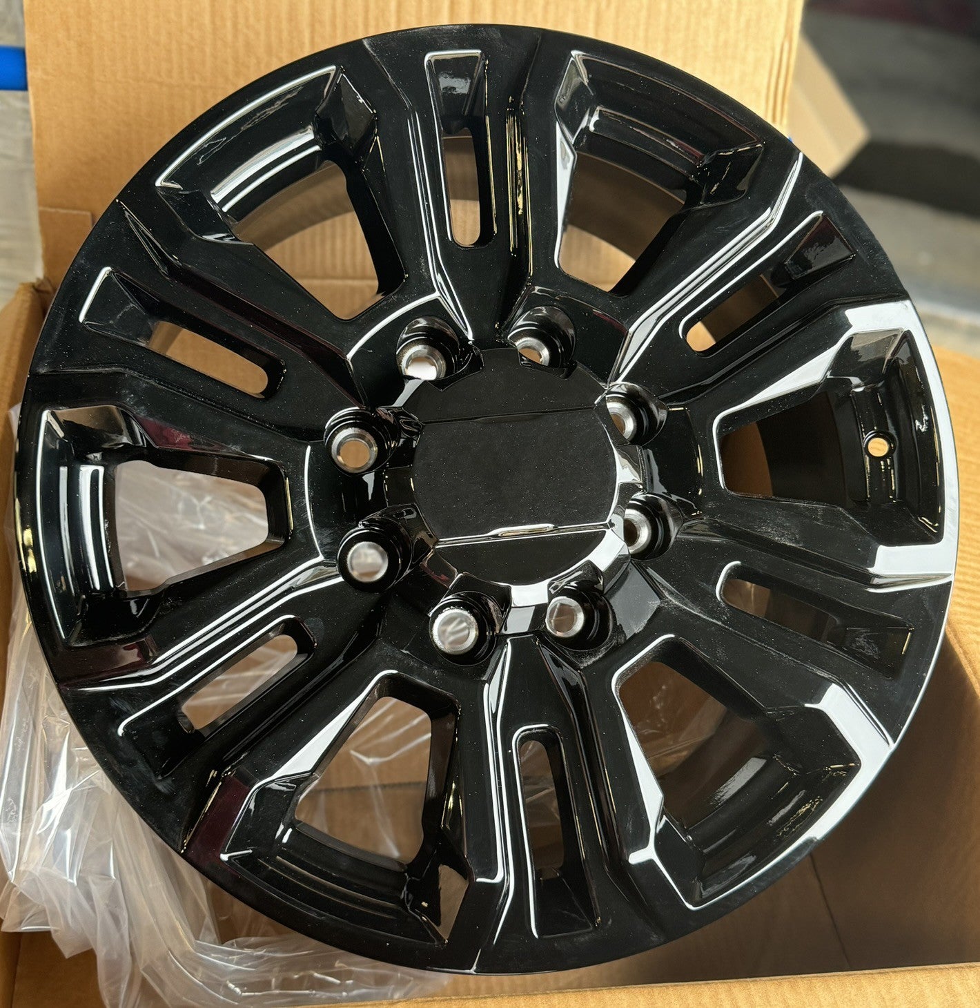 2011-2026 GMC Sierra 2500 Black Split Spoke 20" 8-180 Wheels 265/60R20 A/T Tires1