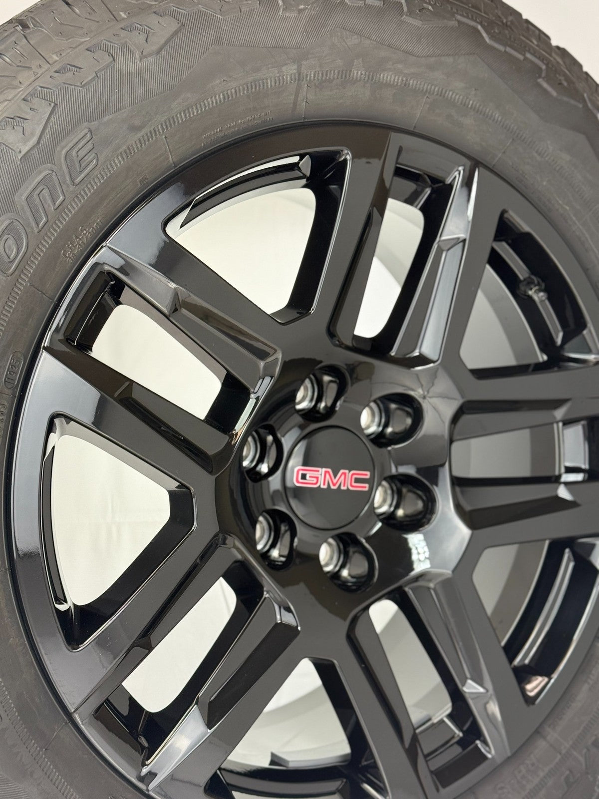 20" GMC Sierra Yukon Gloss Black OEM Wheels Bridgestone AT Tire TPMS LUG NUT4