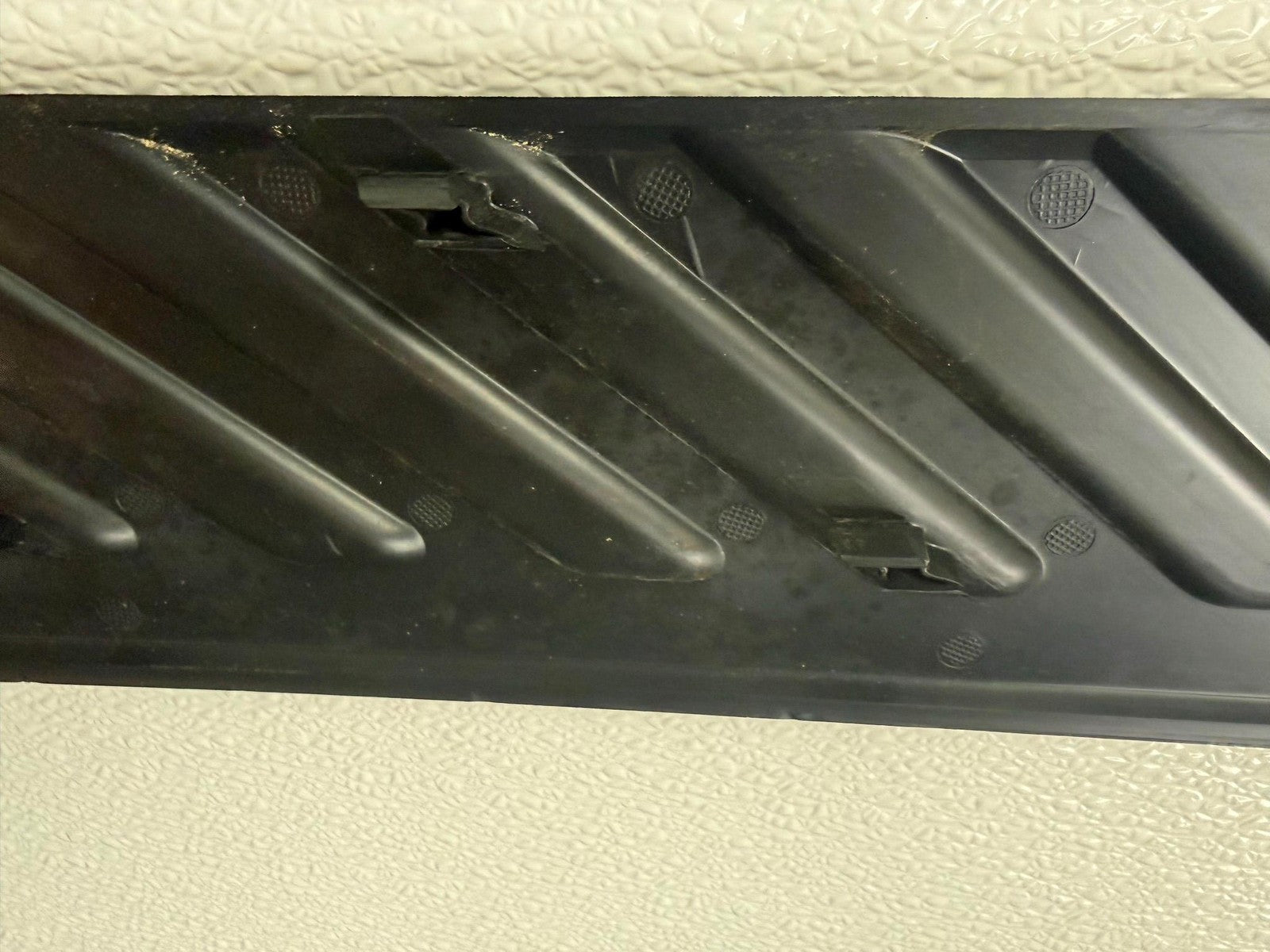 Ford F150 Running Board OEM Grip Pad RIGHT PASSENGER Side FL34-16490-CAW4