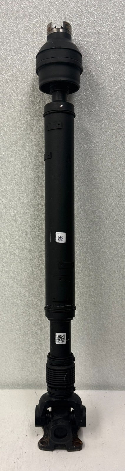 2019-2026 OEM Dodge Ram 2500 3500 Drive Shaft 68312648AE New Takeoff0