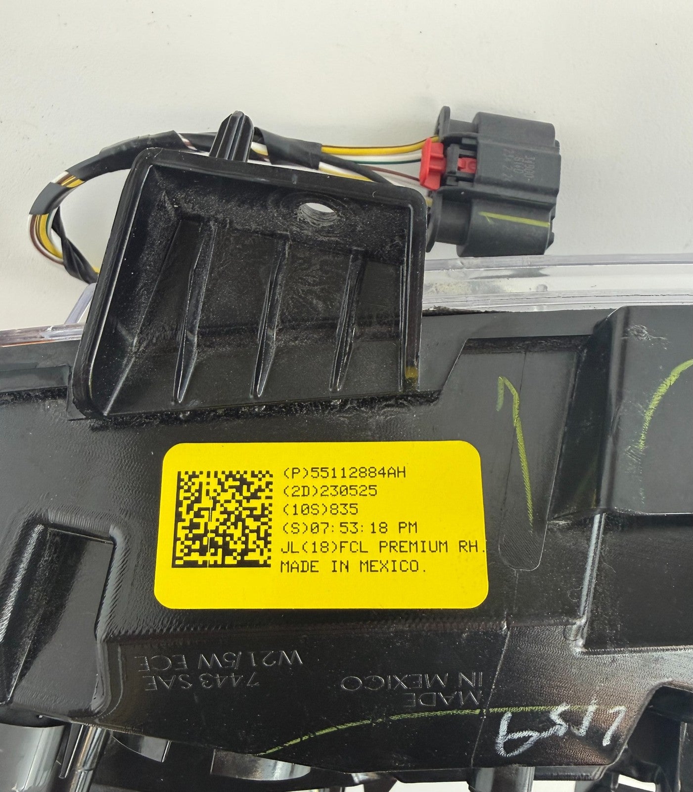 2018-2026 Jeep Wrangler/Gladiator Passenger Side/RH OEM Turn Light 55112884AH1