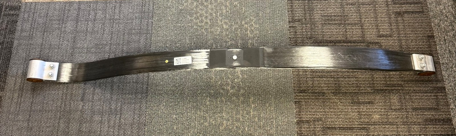 OEM GM New Takeoff Rear Leaf Spring 1500 GMC Sierra Chevy Silverado 2022-20260