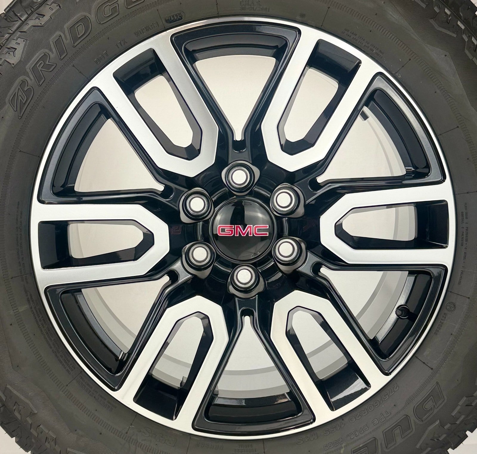 20" GMC Sierra Yukon Black And Machine AT4 OEM Wheels Bridgestone AT 275/60R208