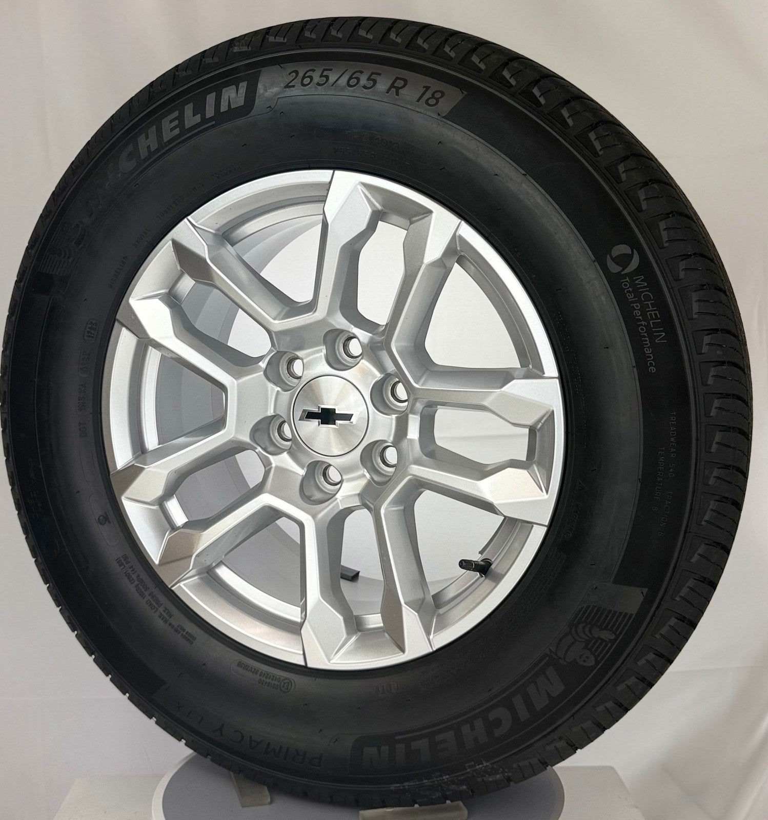 18" Chevy Silverado Tahoe Suburban OEM Silver Wheels Michelin Tires New Takeoff2