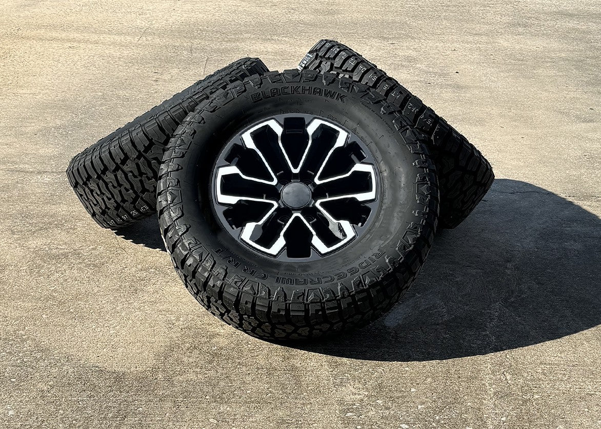 Chevy Silverado Tahoe 18" Black & Machine Replica Wheels Blackhawk R/T Tires0