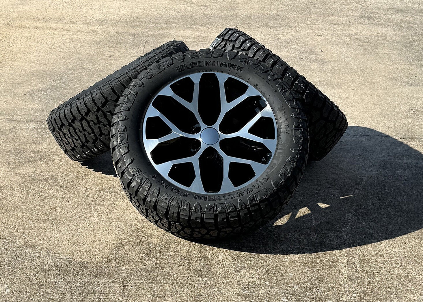 20" Black and Machine Snowflake Wheels Blackhawk R/T Tires For GMC Sierra Yukon0
