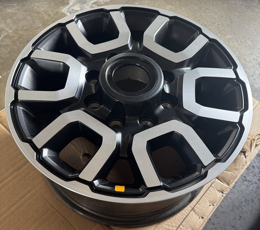 18" Ram 2500 3500 8-lug Gunmetal Polished OEM Wheels With 33x12.50R18 Tires SET4