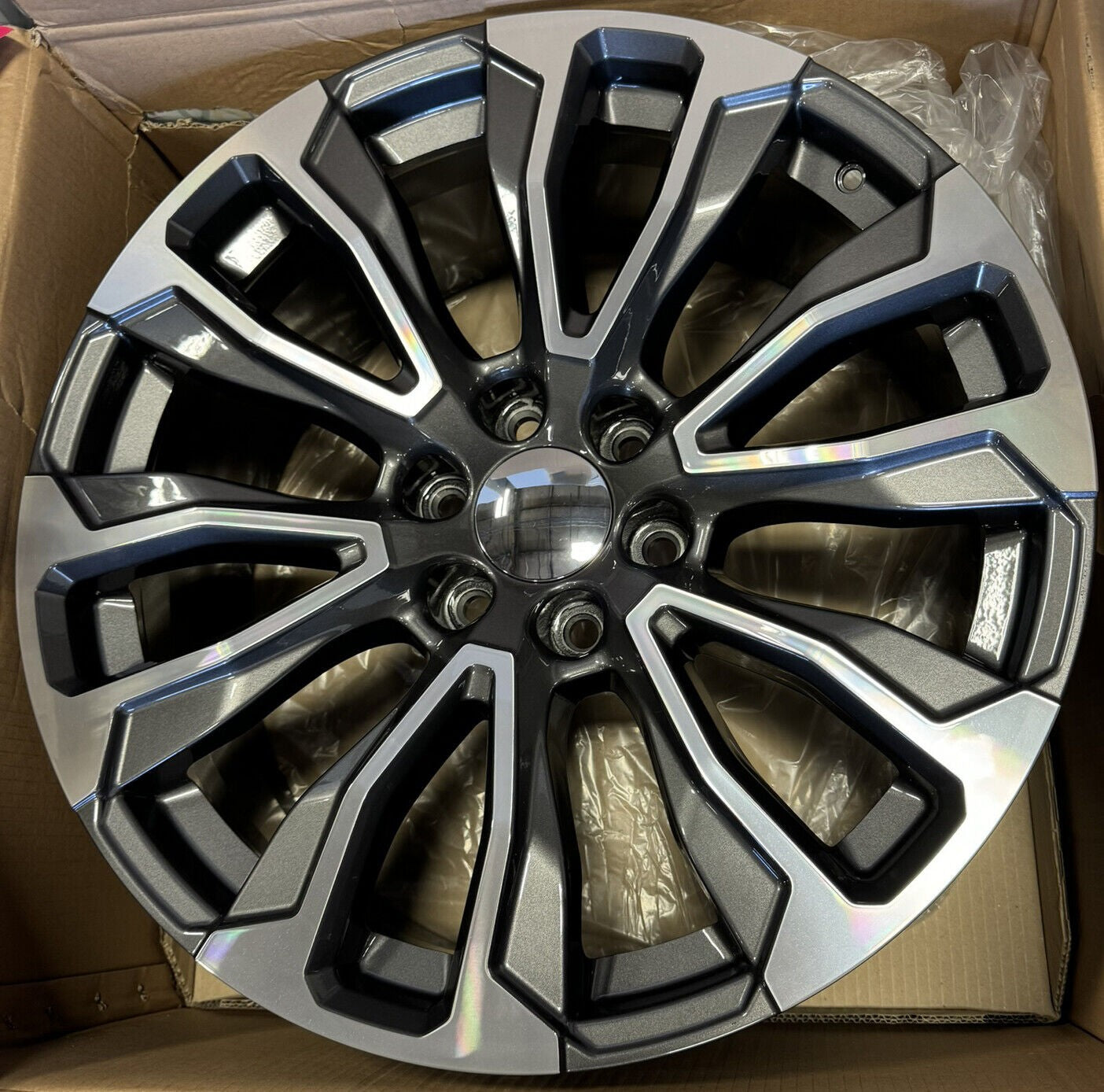 Gunmetal & Machine 22" Wheels Ironman H/T Tires GMC Sierra Yukon Denali Set 45