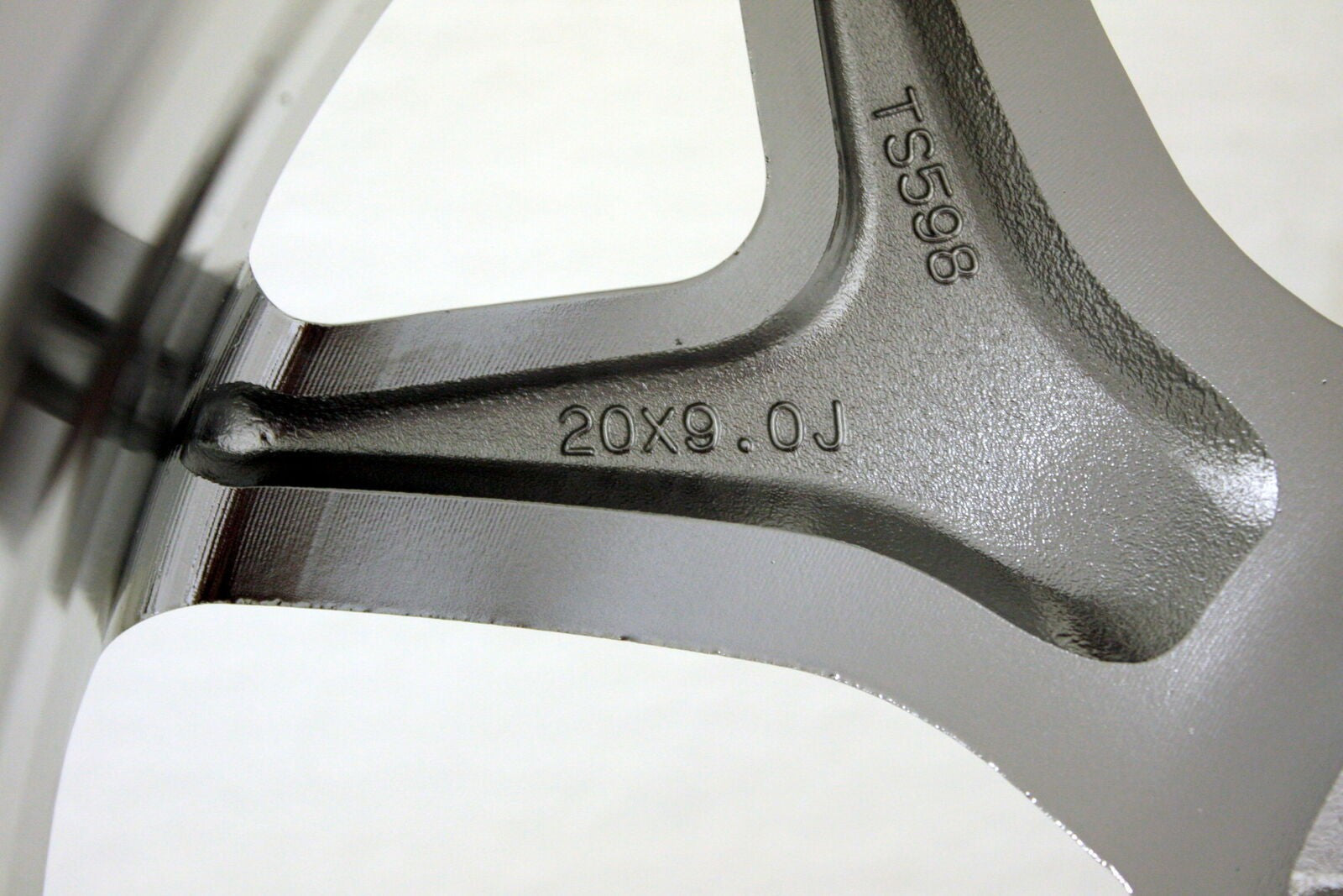 GMC 20" Chrome Snowflake Wheels Rims For 2000-2026 Sierra Yukon Denali 1500 Z712