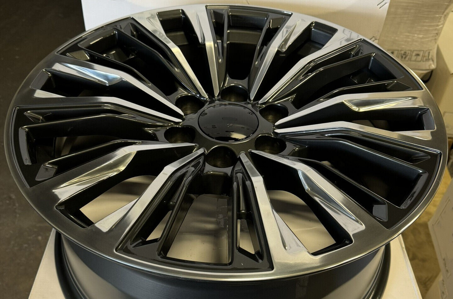 Gunmetal & Polished 22" Wheels Ironman H/T Tires GMC Sierra Yukon Denali Set 42