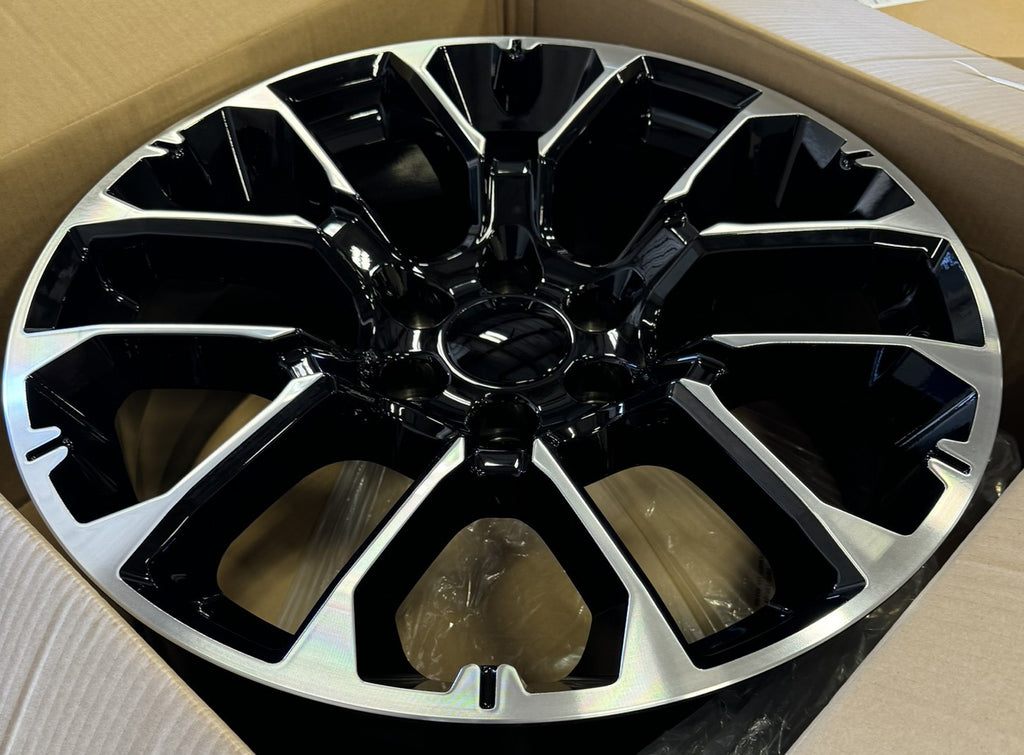 Black Machine Honeycomb 22" Wheels 33x12.50 Blackhawk R/T Tires Chevy Silverado4