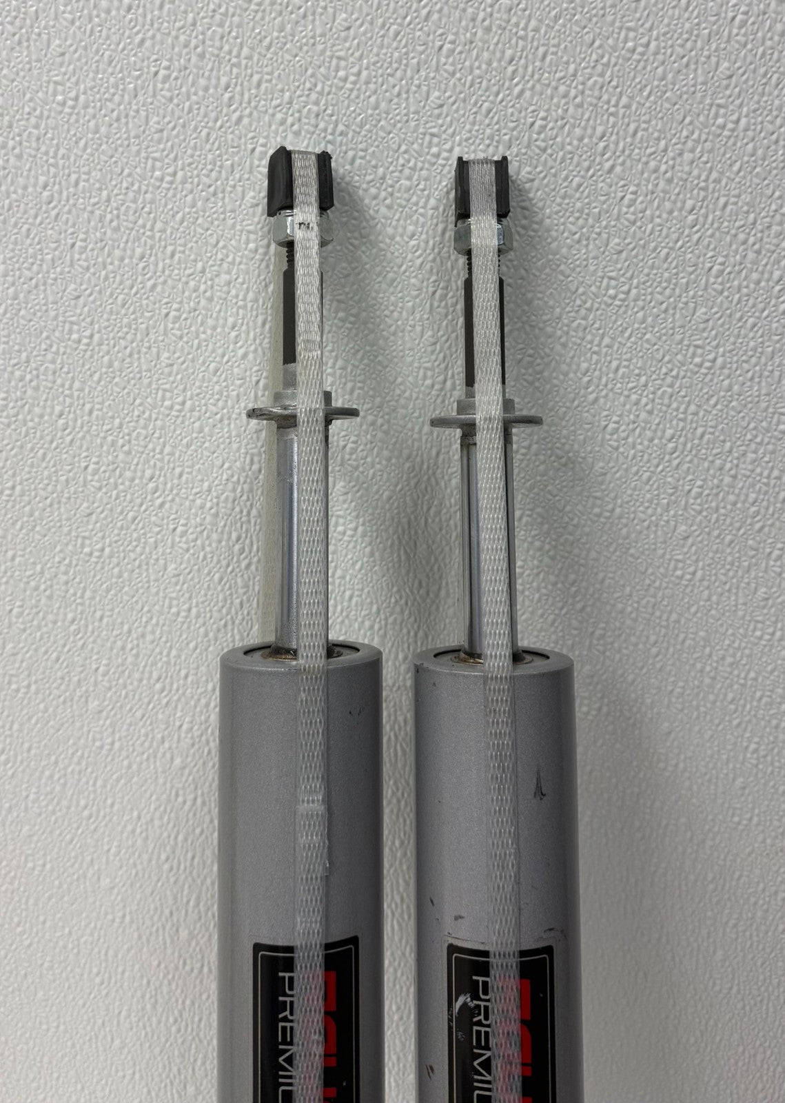 2019-2026 Rough Country Ram 1500 Rear Shocks Set Of Two 6608012